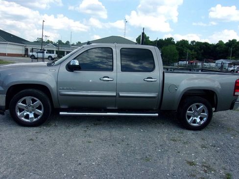 Used 2012 GMC Sierra 1500 SLE w/ Regional Value Package RWD image 4