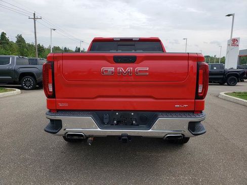 Used 2021 GMC Sierra 1500 SLT w/ SLT Premium Plus Package AWD/4WD image 4