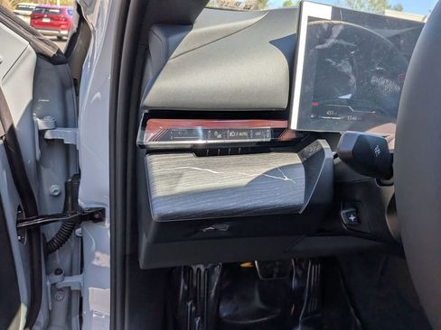 New 2027 BMW 530i xDrive AWD/4WD image 17