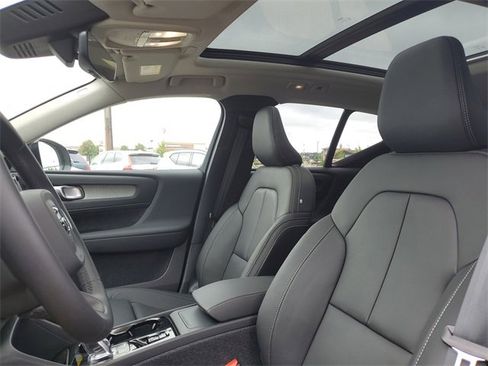 New 2026 Volvo XC40 B5 Plus w/ Protection Package Premier image 5