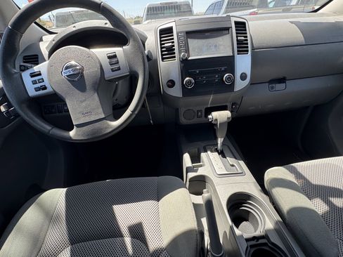 Used 2019 Nissan Frontier SV RWD image 14