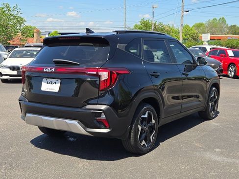 New 2025 Kia Seltos S FWD image 7