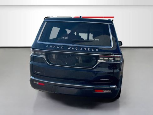 Used 2022 Jeep Grand Wagoneer Series I AWD/4WD image 6