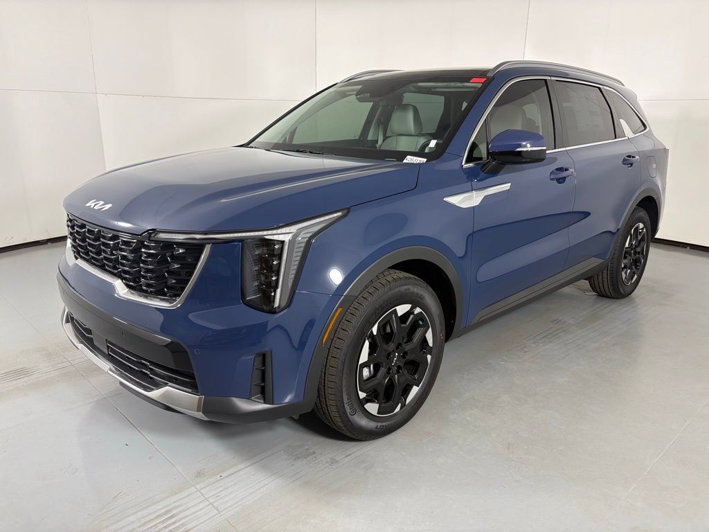 New 2026 Kia Sorento S w/ S Panoramic Sunroof Package FWD image 4