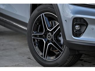 New 2026 Mercedes-Benz GLB 250 4MATIC video 3