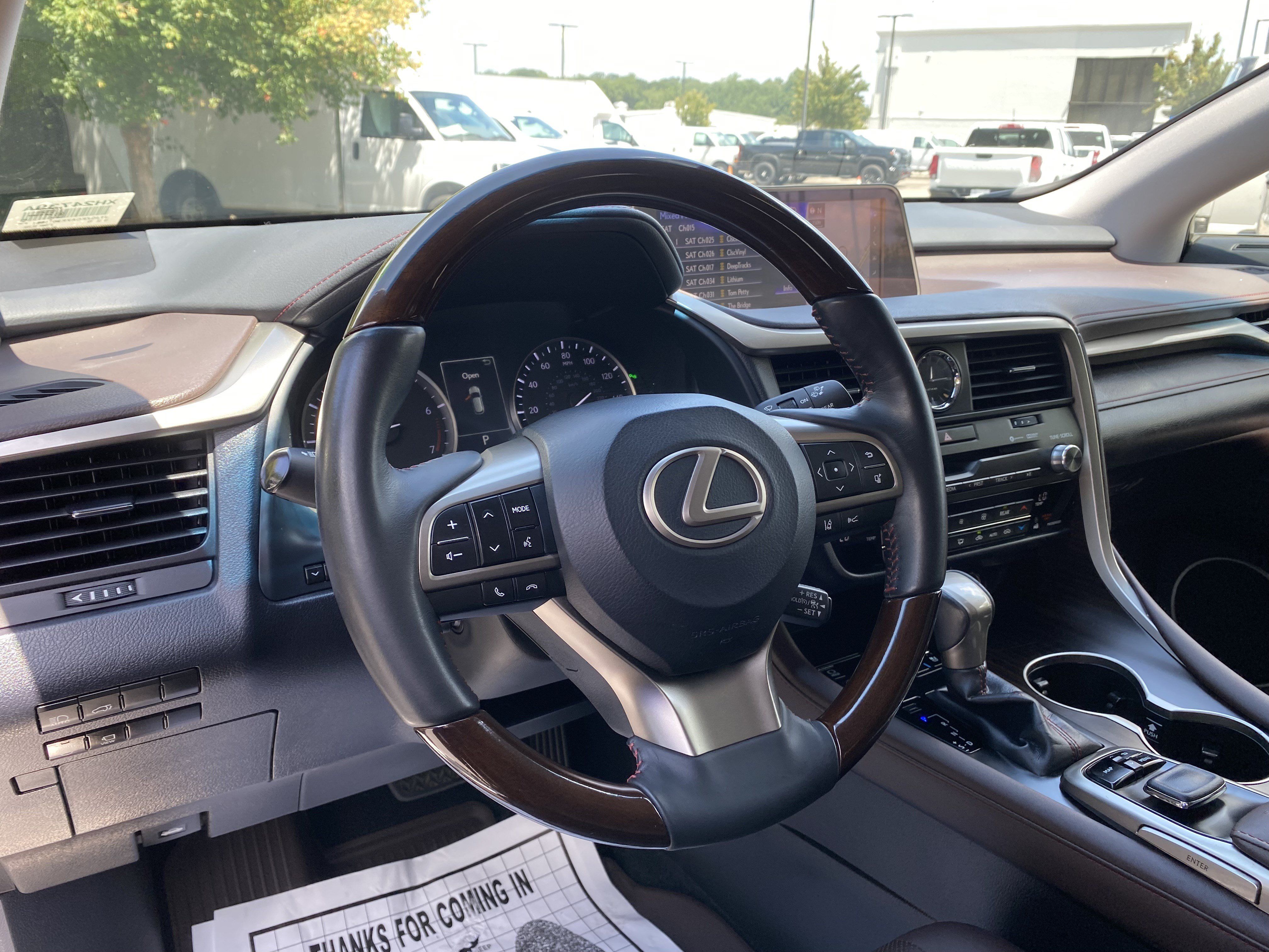 Used 2019 Lexus RX 350L FWD image 17