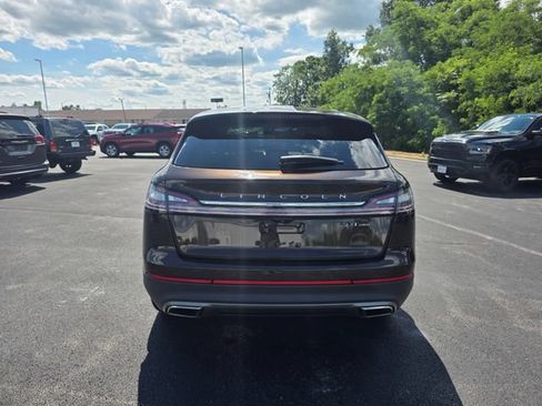 Used 2019 Lincoln Nautilus Reserve AWD/4WD image 5