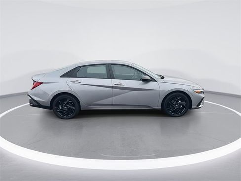 New 2026 Hyundai Elantra Sport image 9