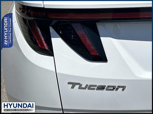 Certified 2024 Hyundai Tucson Limited FWD image 12