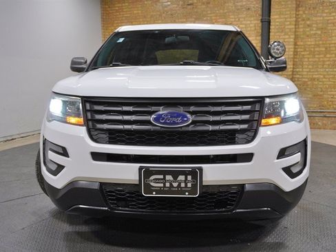 Used 2017 Ford Explorer 4WD Police Interceptor image 4