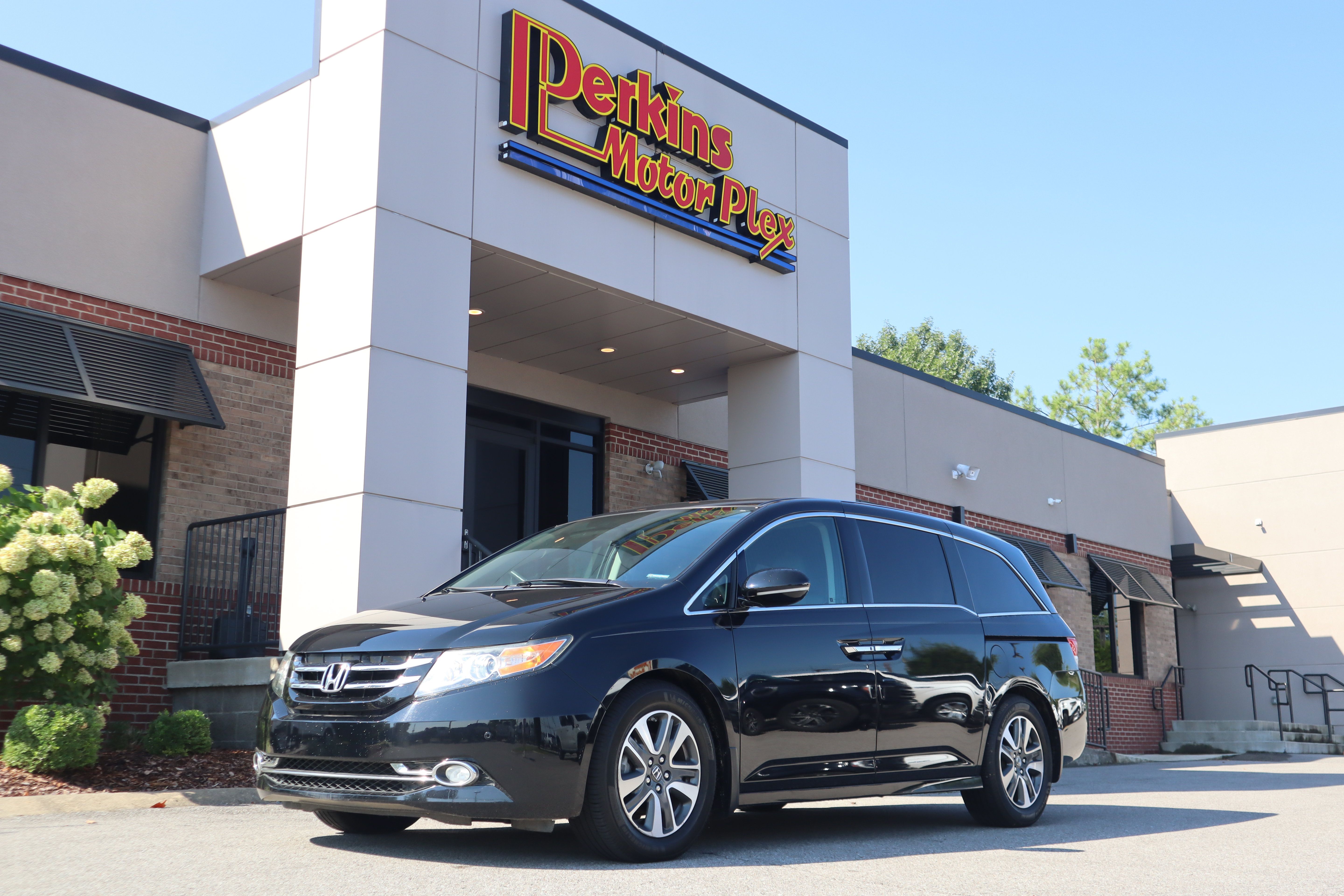 Used 2017 Honda Odyssey Touring Elite image 34