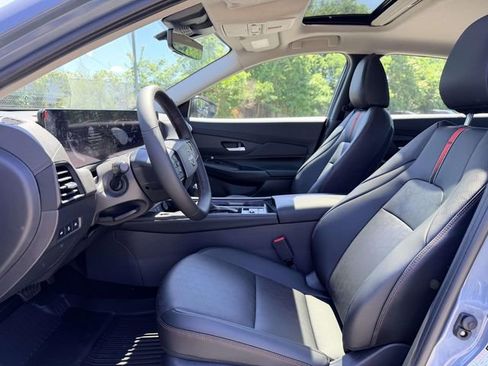 New 2026 Nissan Sentra SR w/ SR Premium Package FWD image 16