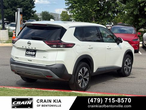 Used 2021 Nissan Rogue SV FWD image 7