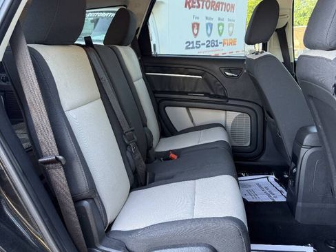 Used 2009 Dodge Journey SXT AWD/4WD image 14