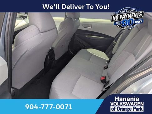 Used 2021 Toyota Corolla SE FWD image 12
