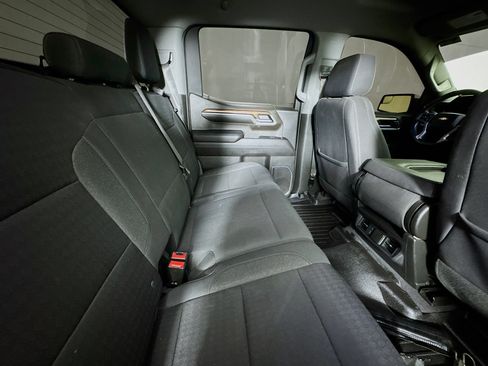 Used 2022 Chevrolet Silverado 1500 LT RWD image 24