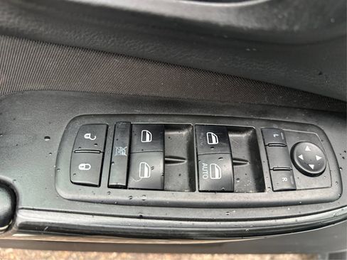 Used 2014 Jeep Cherokee Latitude image 34