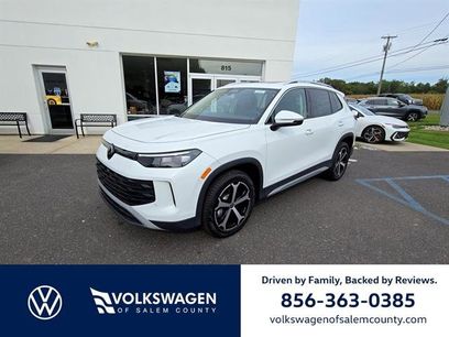 New 2025 Volkswagen Tiguan SE