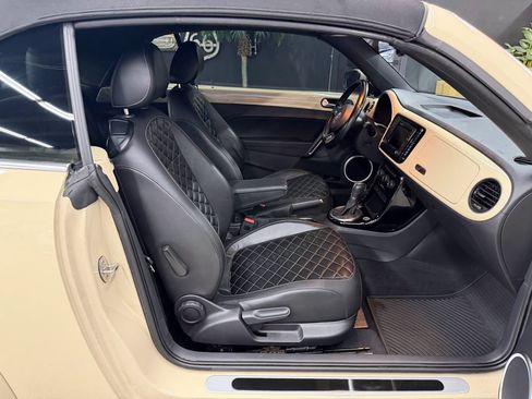 Used 2019 Volkswagen Beetle 2.0T Final Edition SEL FWD image 24