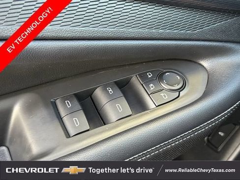 Used 2024 Chevrolet Blazer EV LT AWD/4WD image 24