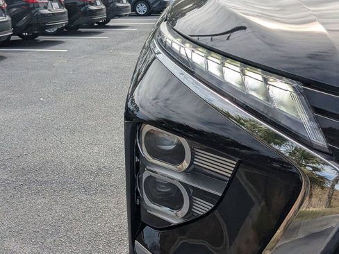 Used 2024 Mitsubishi Eclipse Cross SE image 10