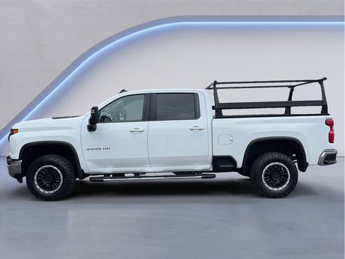 Used 2020 Chevrolet Silverado 2500 LT w/ All Star Edition AWD/4WD image 3