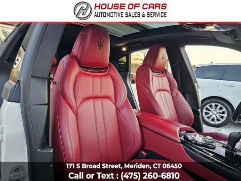 Used 2018 Maserati Levante GranSport image 50