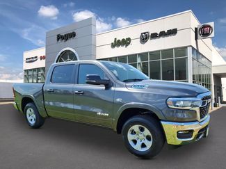 New 2026 RAM 1500 4x4 Crew Cab video 1