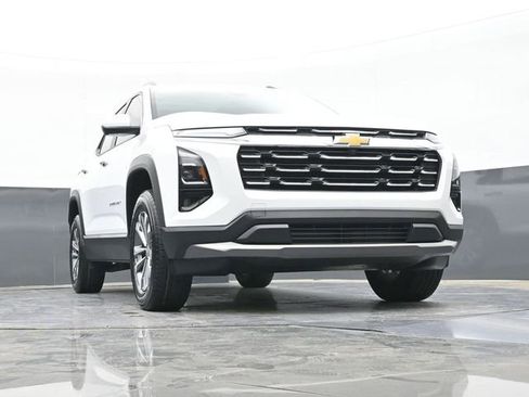New 2026 Chevrolet Equinox LT w/ Convenience Package II FWD image 52