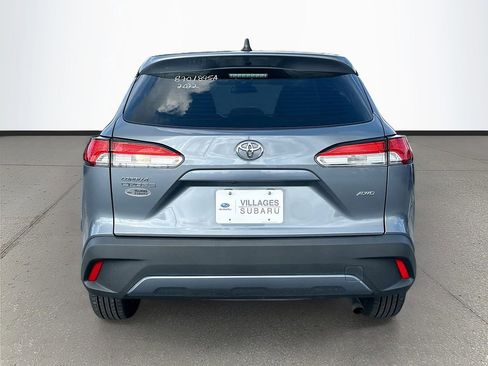 Used 2022 Toyota Corolla Cross L AWD/4WD image 6