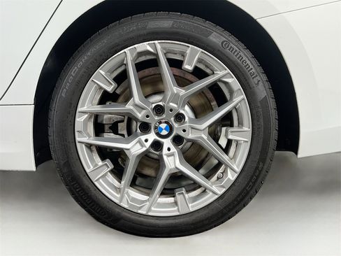 Used 2025 BMW 330i Sedan image 33