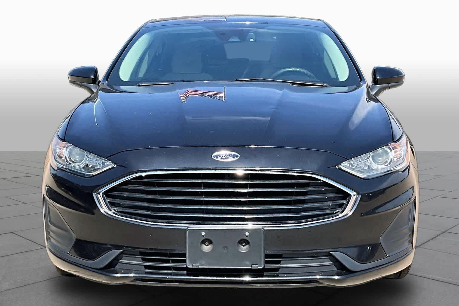 Used 2020 Ford Fusion S FWD image 4
