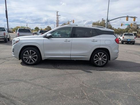 Used 2019 GMC Terrain Denali w/ Advanced Safety Package image 4