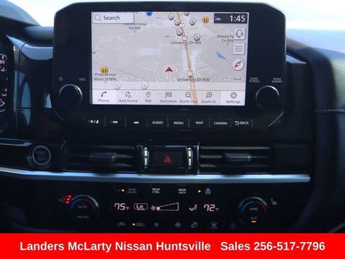 Used 2022 Nissan Pathfinder SL image 18
