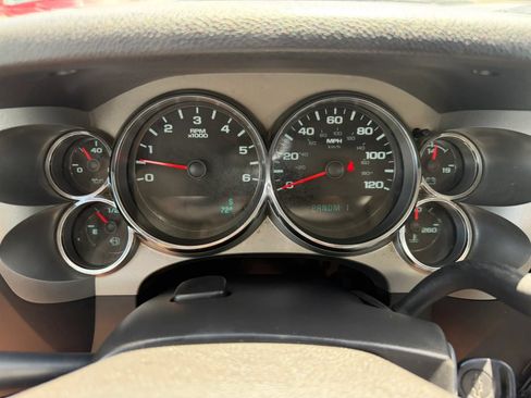 Used 2012 Chevrolet Silverado 2500 LT w/ Interior Plus Package AWD/4WD image 37