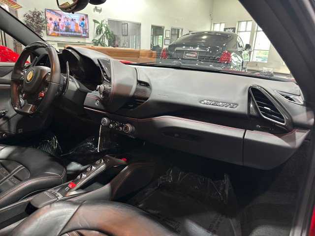 Used 2016 Ferrari 488 GTB RWD image 53