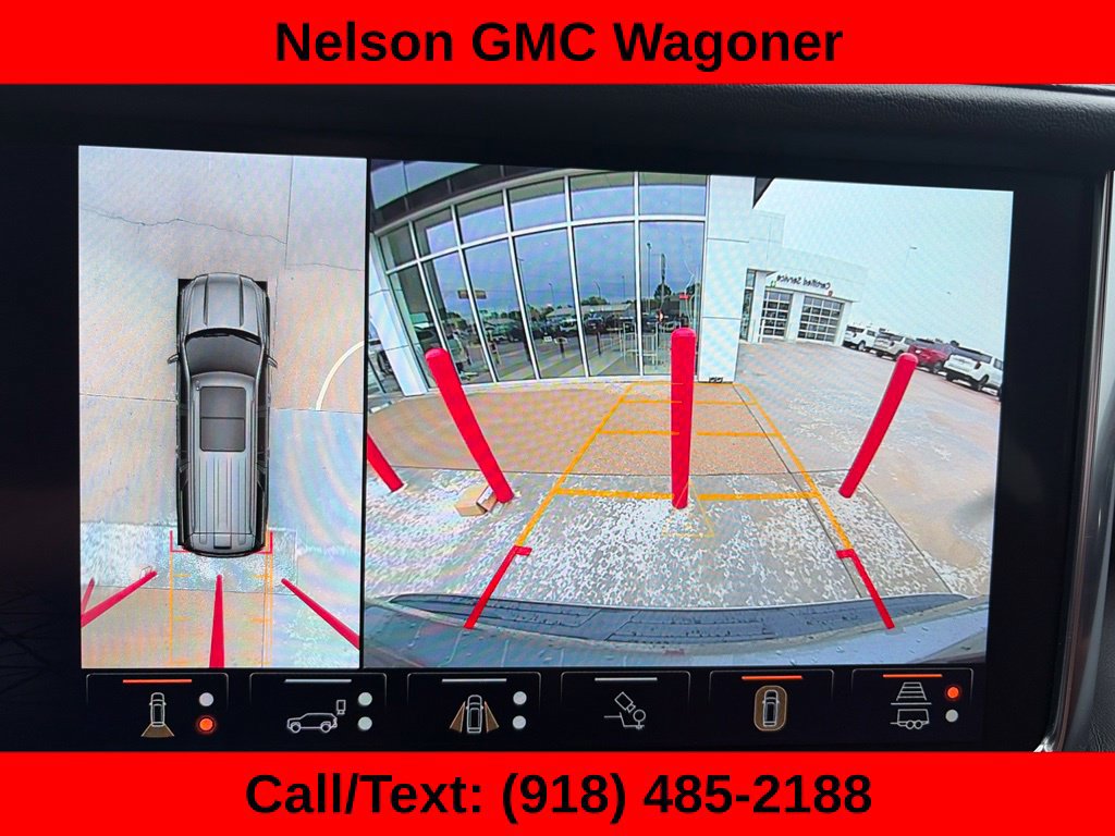 Used 2023 GMC Yukon Denali Ultimate AWD/4WD image 35
