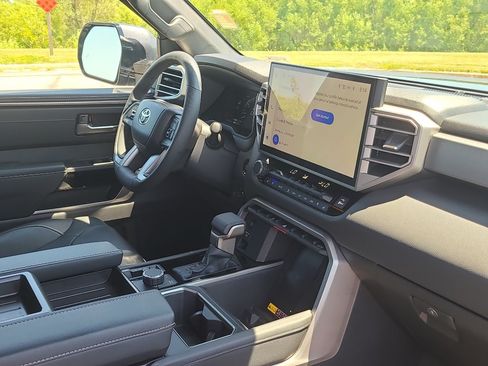 Used 2026 Toyota Tundra Limited w/ Power Package AWD/4WD image 26