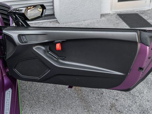 Used 2023 Lamborghini Huracan STO image 28