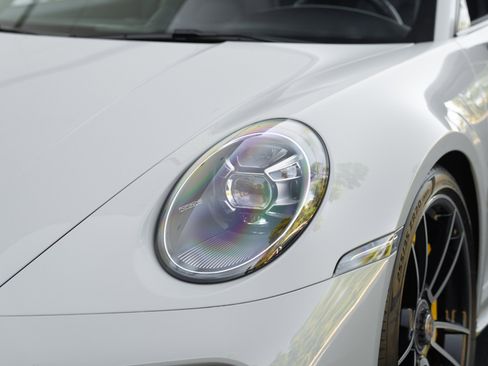 Used 2022 Porsche 911 Turbo S image 24