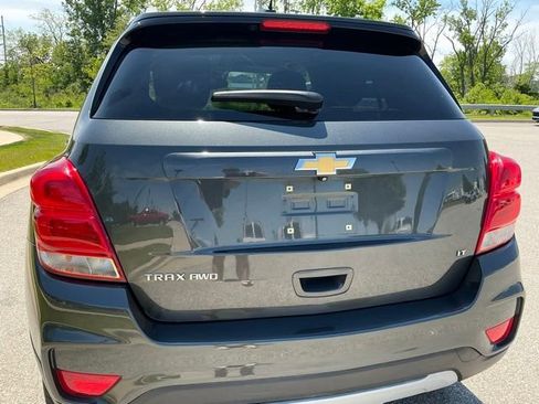 Used 2018 Chevrolet Trax LT w/ LT Convenience Package AWD/4WD image 10