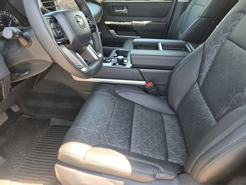 Used 2023 Toyota Tundra Limited AWD/4WD image 17