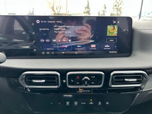 New 2026 Nissan Sentra SV image 13