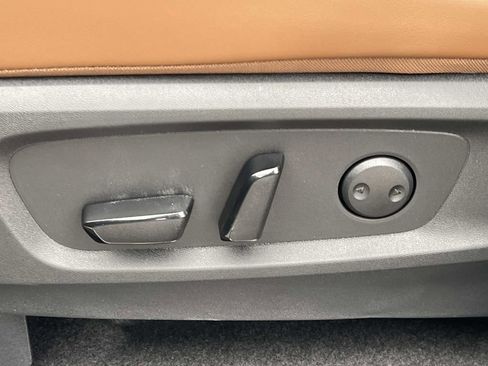 New 2026 Nissan Pathfinder Platinum w/ Lighting Package AWD/4WD image 22