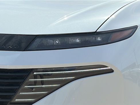 New 2025 Nissan Murano SL image 4