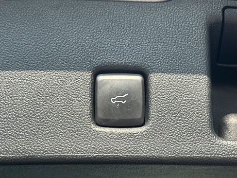 Certified 2024 Ford Escape Active AWD/4WD image 21