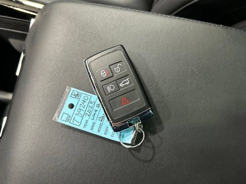 Used 2023 Land Rover Range Rover Sport SE AWD/4WD image 23