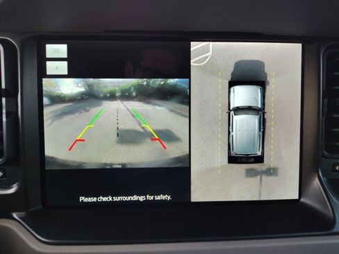 Used 2022 Ford Bronco Wildtrak image 17