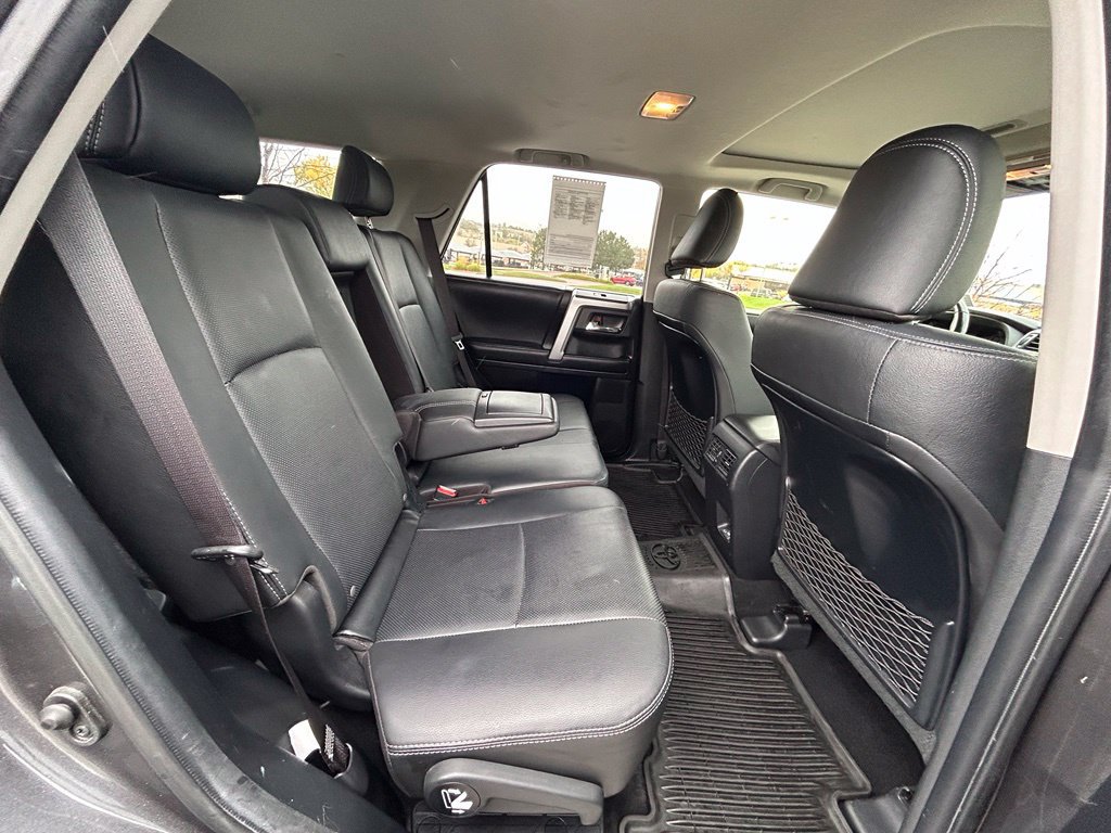 Used 2023 Toyota 4Runner Limited AWD/4WD image 31