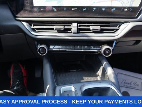 Used 2026 Chevrolet Equinox EV RS AWD/4WD image 18